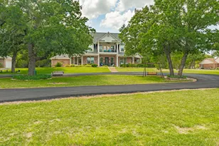 1218 Meander Rd, Granbury, TX 76049 - Photo 1