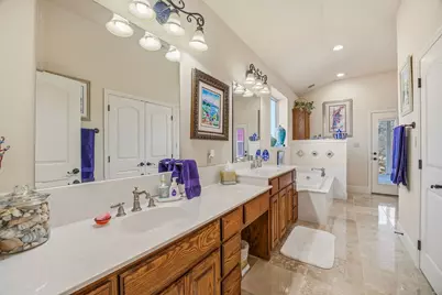 1218 Meander Road, Granbury, TX 76049 - Photo 14