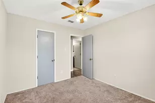 424 Benjamin Ln, Arlington, TX 76002 - Photo 16