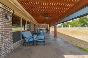 4001 Marana Dr, Granbury, TX 76048 - Photo 4