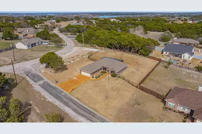 4001 Marana Drive, Granbury, TX 76048 - Photo 32