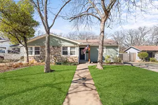 1812 Junius St, Fort Worth, TX 76103 - Photo 1