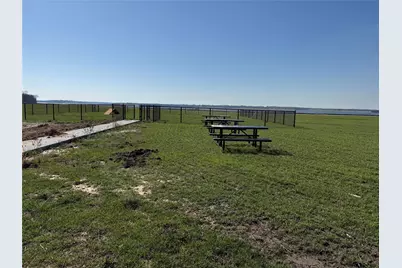800 Shores Drive, Honey Grove, TX 75446 - Photo 18