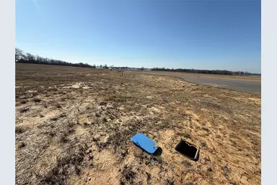 800 Shores Drive, Honey Grove, TX 75446 - Photo 10