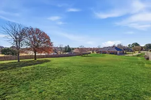 810 Waite Dr, Lewisville, TX 75077 - Photo 34