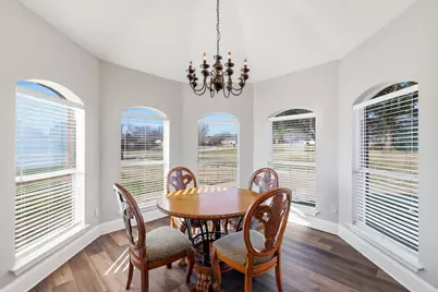 810 Waite Drive, Lewisville, TX 75077 - Photo 12