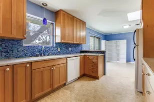 12018 Sunland St, Dallas, TX 75218 - Photo 14