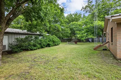 201 S Caney Street, Dodd City, TX 75438 - Photo 30