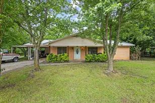 201 S Caney St, Dodd City, TX 75438 - Photo 2