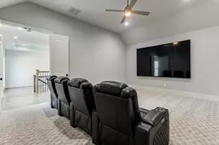 1116 Excalibur Blvd, Lewisville, TX 75056 - Photo 32