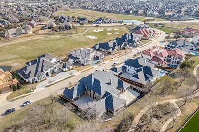 1116 Excalibur Boulevard, Lewisville, TX 75056 - Photo 2