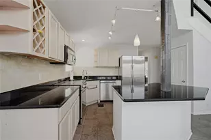 102 Hacienda Dr, Pottsboro, TX 75076 - Photo 10