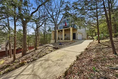 102 Hacienda Drive, Pottsboro, TX 75076 - Photo 2