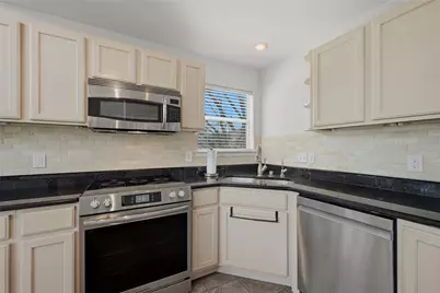 102 Hacienda Drive, Pottsboro, TX 75076 - Photo 12