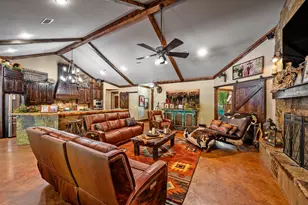 1011 Red Rd, Howe, TX 75459 - Photo 4