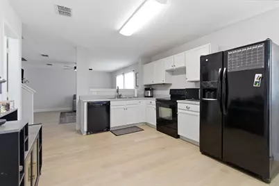 4949 Water Ridge Lane, Fort Worth, TX 76179 - Photo 4