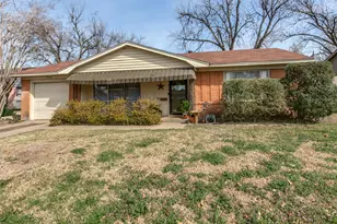 1918 S Fifth St, Garland, TX 75040 - Photo 2