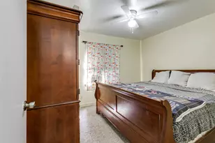 1918 S Fifth St, Garland, TX 75040 - Photo 16