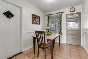 1918 S Fifth St, Garland, TX 75040 - Photo 8