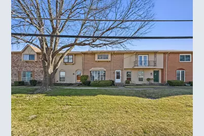 74 E Mountain Creek Court #2, Grand Prairie, TX 75052 - Photo 2