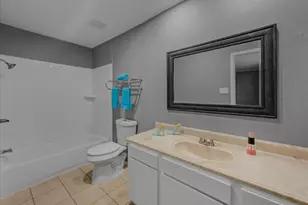 74 E Mountain Creek Ct, Grand Prairie, TX 75052 - Photo 18