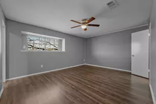 74 E Mountain Creek Ct, Grand Prairie, TX 75052 - Photo 6