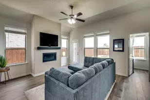 10324 Fall Brk Dr, Aubrey, TX 76227 - Photo 4