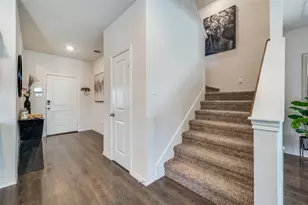808 Fueller Dr, Aubrey, TX 76227 - Photo 2