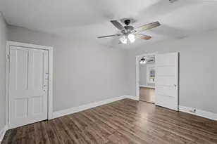 906 E Houston St, Sherman, TX 75092 - Photo 20