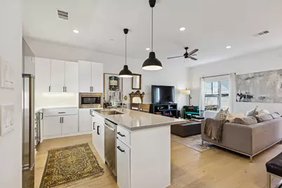 1507 N Garrett Avenue #202, Dallas, TX 75206 - Photo 6