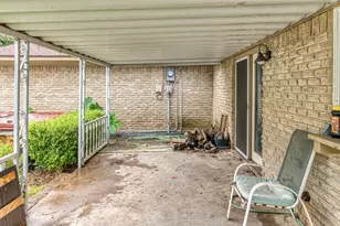 113 E Ave C, Waxahachie, TX 75165 - Photo 30