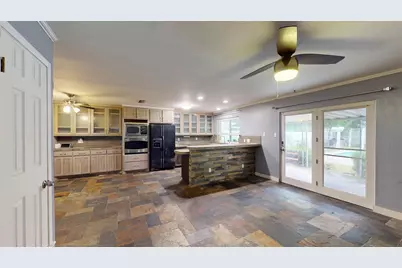 113 E Avenue C, Waxahachie, TX 75165 - Photo 14