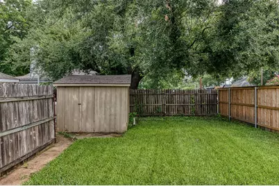113 E Avenue C, Waxahachie, TX 75165 - Photo 36
