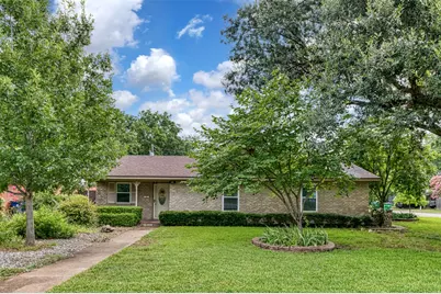 113 E Avenue C, Waxahachie, TX 75165 - Photo 1