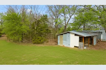 595 County Road 45300, Powderly, TX 75473 - Photo 18