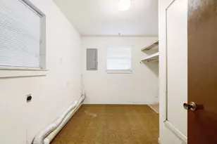 595 County Rd 45300, Powderly, TX 75473 - Photo 12