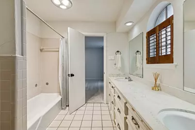 1717 Live Oak Drive, Irving, TX 75061 - Photo 24