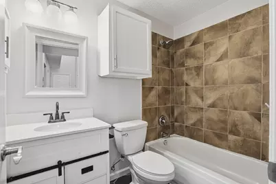 952 Ramblewood Drive, Lewisville, TX 75067 - Photo 20