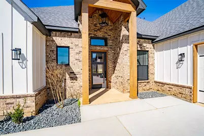 921 Bandon Dunes Drive, Burleson, TX 76028 - Photo 4