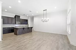 916 10th St, Argyle, TX 76226 - Photo 12