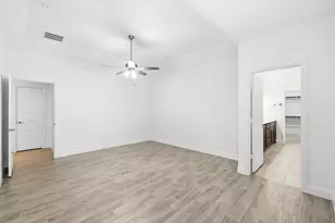 916 10th St, Argyle, TX 76226 - Photo 20