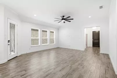 916 10th Street, Argyle, TX 76226 - Photo 8