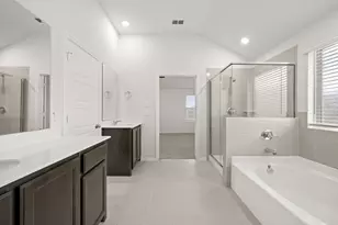 2641 River Bank Dr, Burleson, TX 76028 - Photo 20