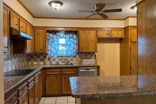 3310 Ivanhoe Ln, Abilene, TX 79605 - Photo 10