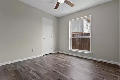 2847 Red Oak Drive, Grand Prairie, TX 75052 - Photo 18