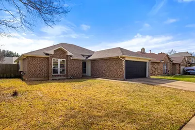 2847 Red Oak Drive, Grand Prairie, TX 75052 - Photo 1