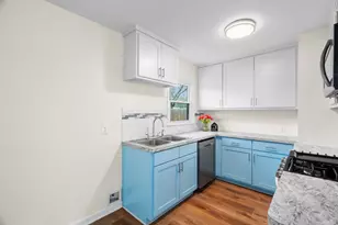 115 NE Taylor St, Burleson, TX 76028 - Photo 20