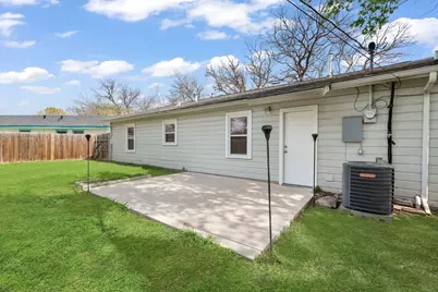 115 NE Taylor Street, Burleson, TX 76028 - Photo 36