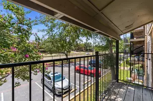 8109 Skillman St, Dallas, TX 75231 - Photo 24