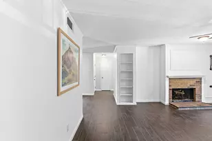 8109 Skillman St, Dallas, TX 75231 - Photo 4